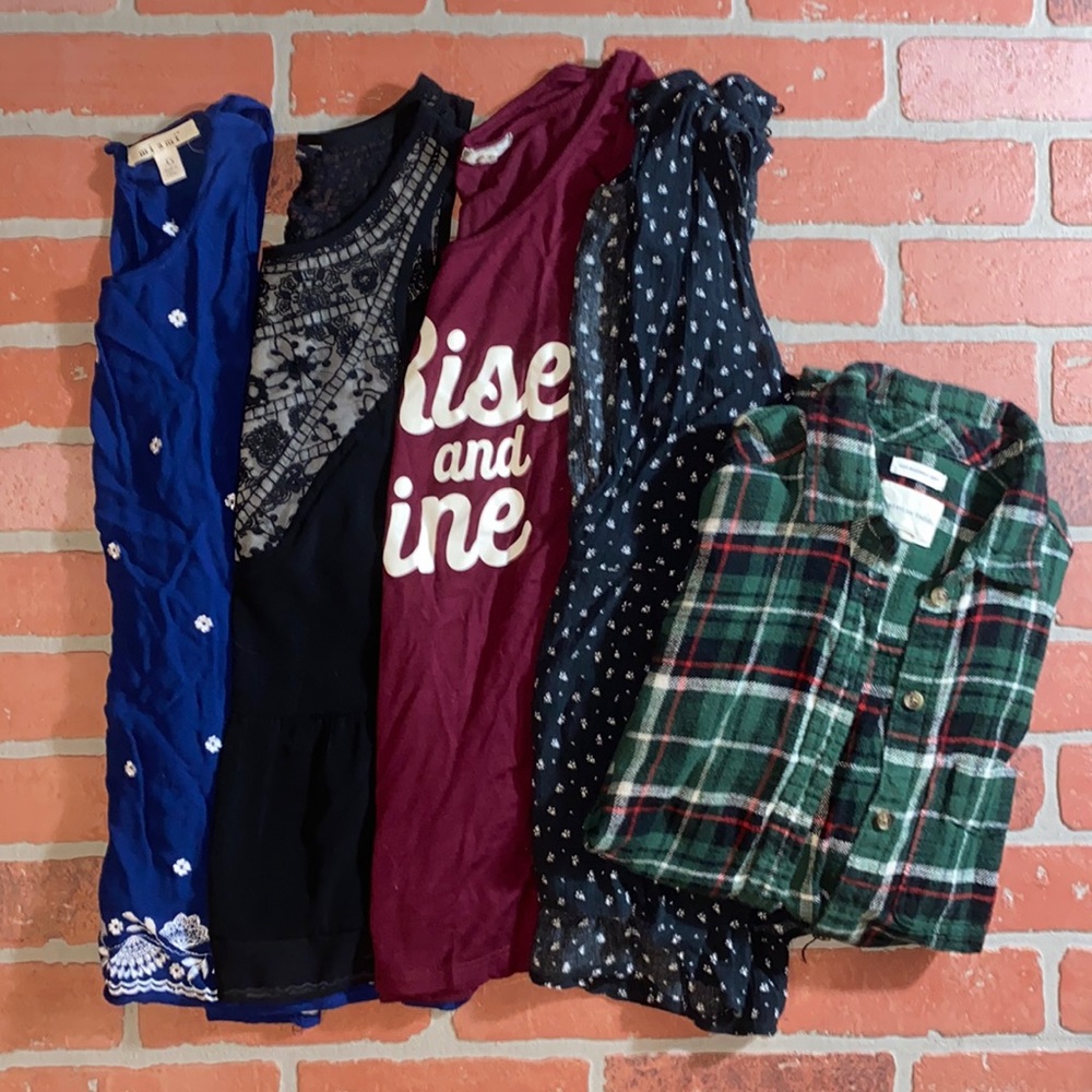 Xsmall tank top blouse bundle!!